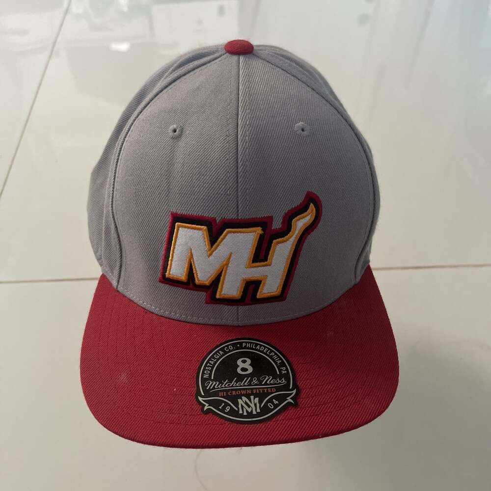 Mitchell & Ness Miami Heat Fitted Hat Size 8 - Gray and Red
